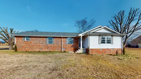 211 Freedom Dr, Lebanon, TN 37087