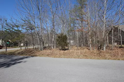 162 Exeter Dr, Crossville, TN 38558