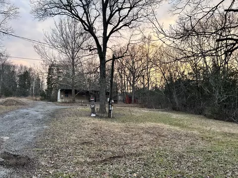 584 Old Nashville Hwy, La Vergne, TN 37086