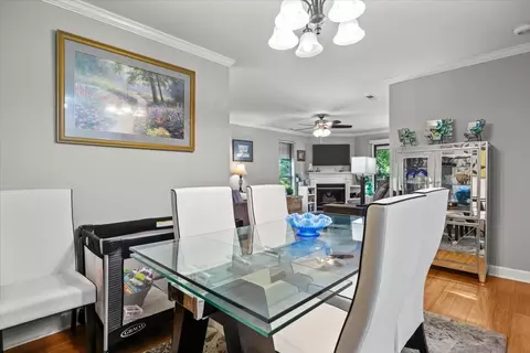 Dining - 815 Highway 70 E, Dickson, TN 37055 photo 2 of 2