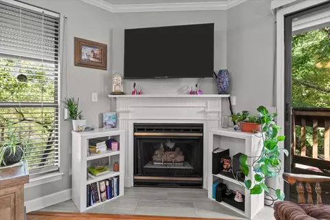Living - 815 Highway 70 E, Dickson, TN 37055 photo 2 of 2