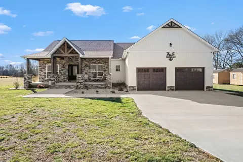 431 Rose Dr, Decherd, TN 37324