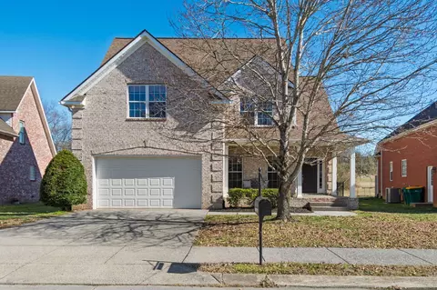 3013 Honeysuckle Dr, Spring Hill, TN 37174