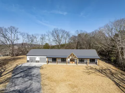 55 Wooded Hts, Greeneville, TN 37743