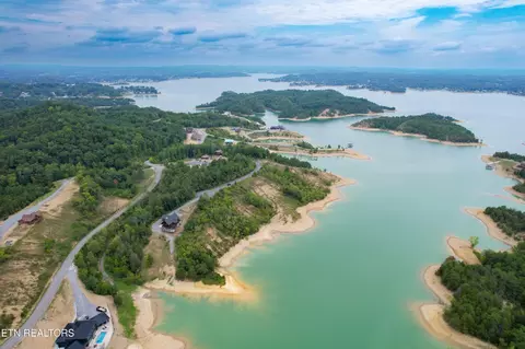 12 Bay View Pt, Sevierville, TN 37876 photo 18
