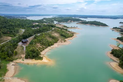 12 Bay View Pt, Sevierville, TN 37876 photo 5