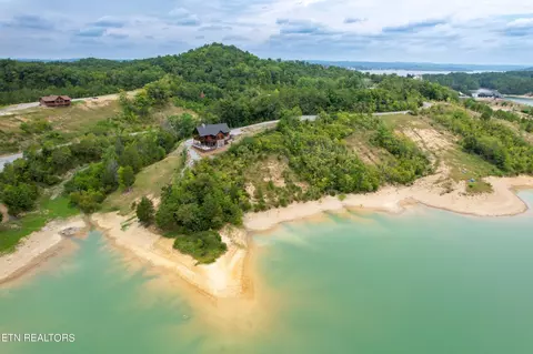 12 Bay View Pt, Sevierville, TN 37876 photo 7