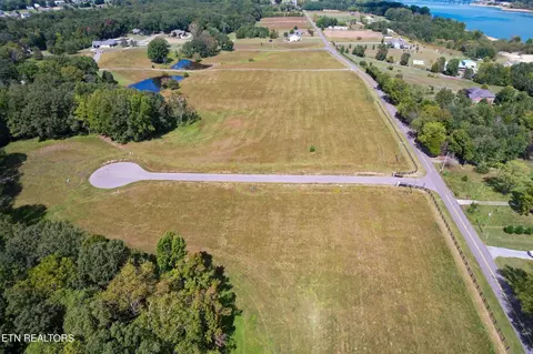 19 Sunset Cove Dr, White Pine, TN 37890