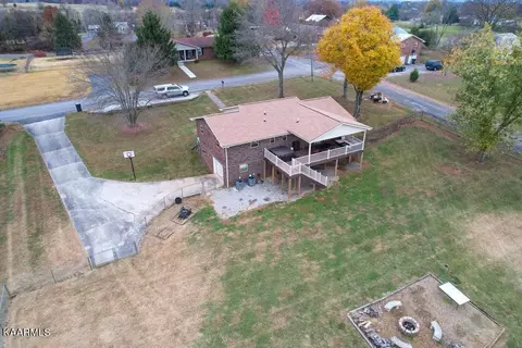 6780 Colgate Dr, Talbott, TN 37877 photo 4