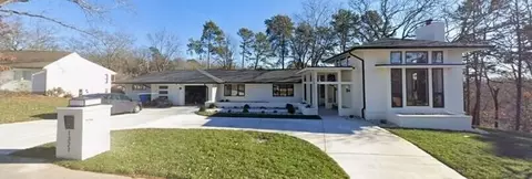 1321 Woodhill Dr, Chattanooga, TN 37405