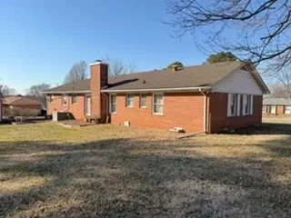Exterior - 205 Mary Sharp Dr, Decherd, TN 37324 photo 5 of 5