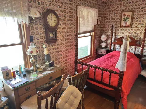 Bedroom - 205 Mary Sharp Dr, Decherd, TN 37324 photo 4 of 4