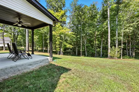 Exterior - 2981 Sharp Top Rd, Palmyra, TN 37142 photo 2 of 5