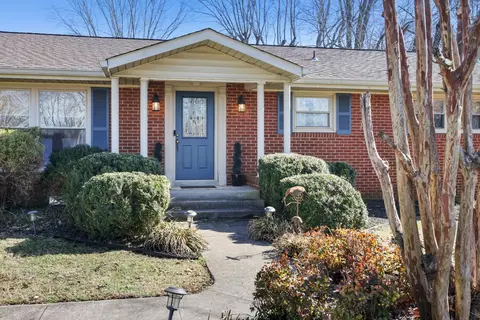 1119 Walton Dr, Murfreesboro, TN 37130 photo 3