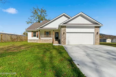 726 Green St, Wartburg, TN 37887
