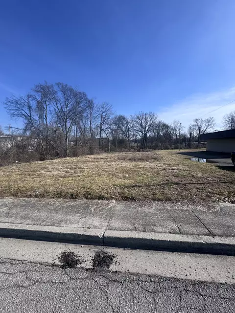 0 Coffee St W, Tullahoma, TN 37388