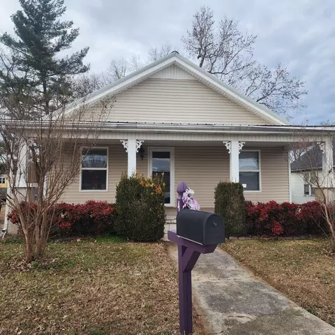 405 Sparta St W, Mcminnville, TN 37110