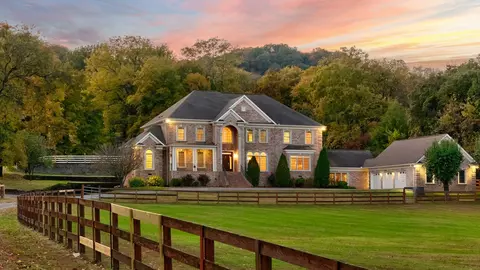 5105 Franklin Pike, Nashville, TN 37220