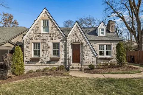 2708 Natchez Trce, Nashville, TN 37212