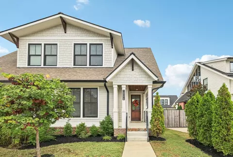 1809 Holly St # B, Nashville, TN 37206