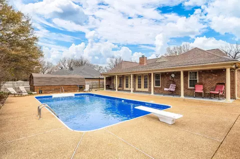 3857 Thistle Knoll Cv, Memphis, TN 38135
