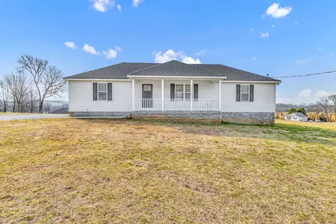 122 Fiddlers Ct, Pulaski, TN 38478