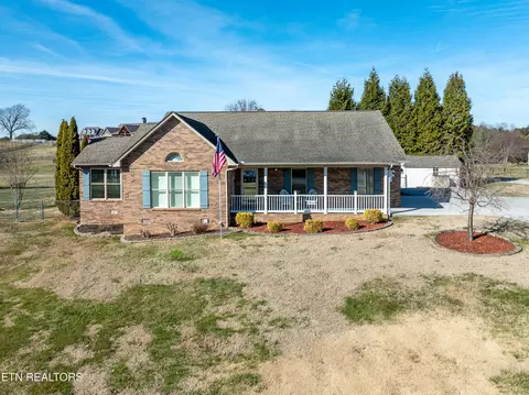 4259 Paradise Hills Dr, Maryville, TN 37804