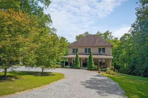 348 Witherspoon Dr, Smithville, TN 37166