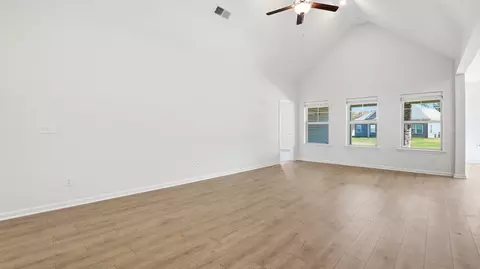 61 Stillwater Way, Tullahoma, TN 37388