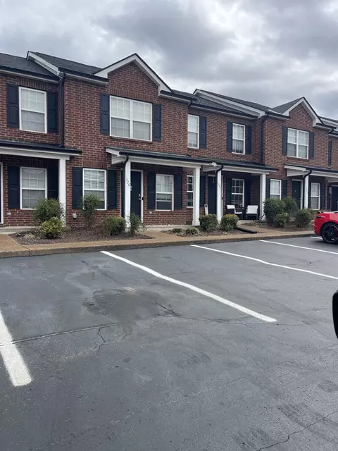 329 Stewarts Landing Cir, Smyrna, TN 37167