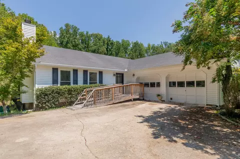 6023 Morning Glory Dr, Harrison, TN 37341