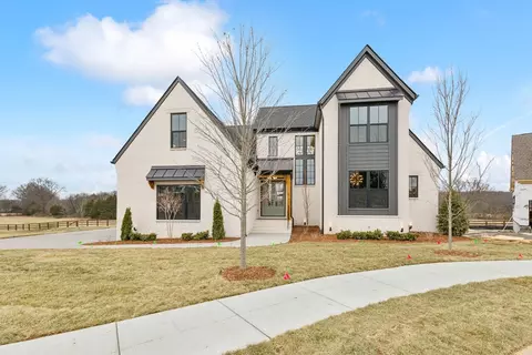 857 Brook Trl, Lebanon, TN 37087