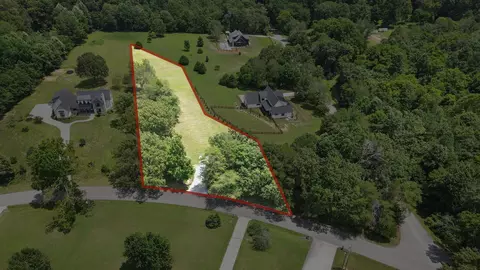 1995 Spencer Mill Rd, Burns, TN 37029