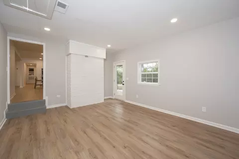 Living - 113 Pine Circle Dr, Franklin, TN 37069 photo 4 of 4