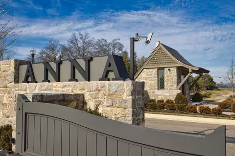 7100 Anna Dr, Brentwood, TN 37027