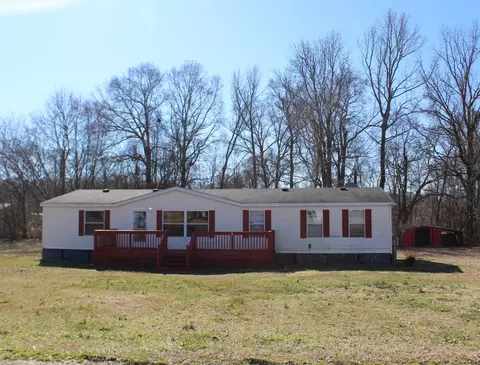 24 Morgan Ln, Decherd, TN 37324