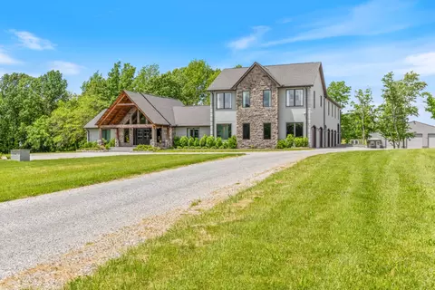 Exterior - 3791 Sylvia Rd, Dickson, TN 37055 photo 6 of 14