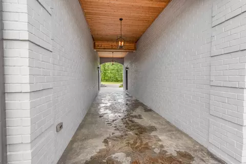 Entry Way - 3791 Sylvia Rd, Dickson, TN 37055 photo 7 of 7