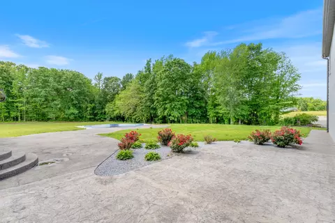 Exterior - 3791 Sylvia Rd, Dickson, TN 37055 photo 9 of 14