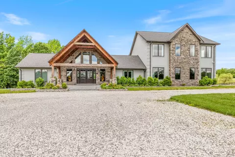 Exterior - 3791 Sylvia Rd, Dickson, TN 37055 photo 4 of 14