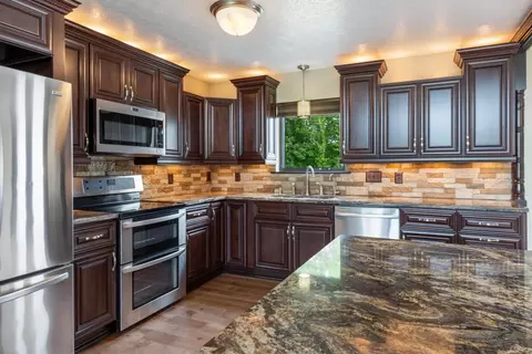 Kitchen - 3791 Sylvia Rd, Dickson, TN 37055 photo 3 of 6