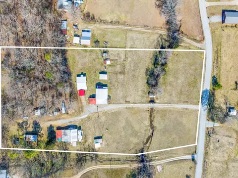 840 Bates Hollow Rd, Prospect, TN 38477