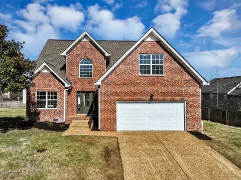 2073 Dinan Ct, Spring Hill, TN 37174