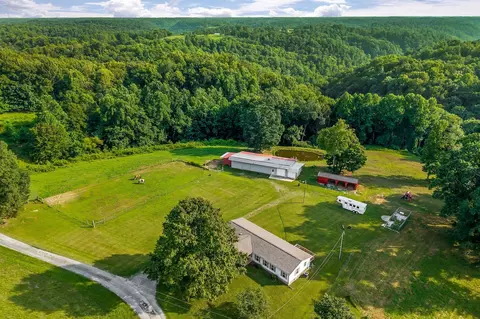 227 Bar Rd, Baxter, TN 38544 photo 3