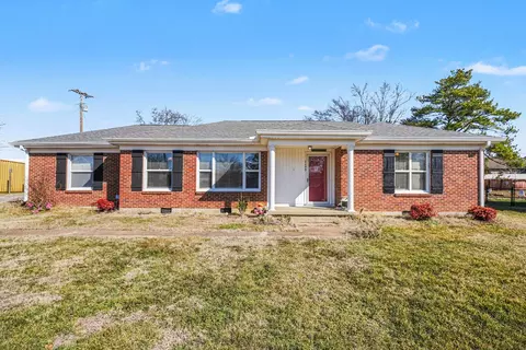 120 Sunset Dr, Gallatin, TN 37066