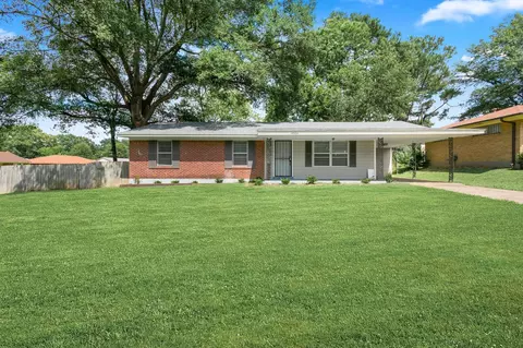 4504 White Fox St, Memphis, TN 38109