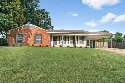 3701 Joslyn St, Memphis, TN 38128