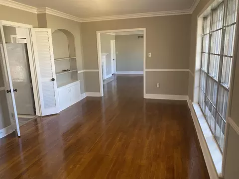2069 E Raines Rd, Memphis, TN 38116 photo 3