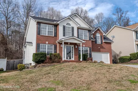 2805 Porch Swing Rd, Knoxville, TN 37938