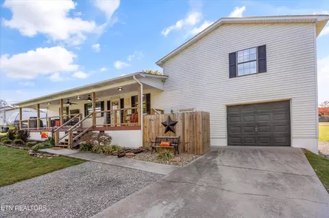 140 Ruth St, Corryton, TN 37721 photo 3
